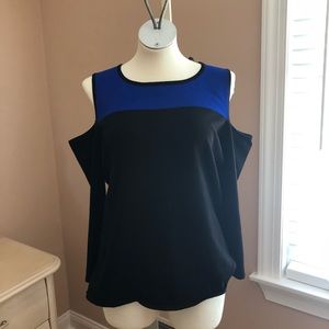 Cable & Gauge Blue and Black Cold Shoulder Sweater